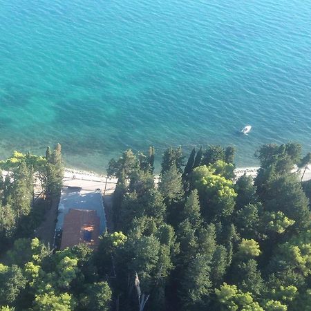 Villa Beachfront Sea Palace Kaštela Екстериор снимка