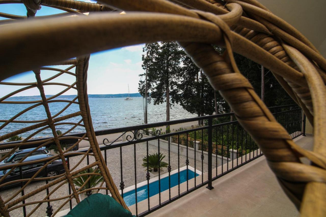 Villa Beachfront Sea Palace Kaštela Екстериор снимка